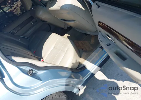 2010 Mercury Grand Marquis Ls (Fleet Only) from USA, damaged, VIN 2MEBM7FV4AX604922